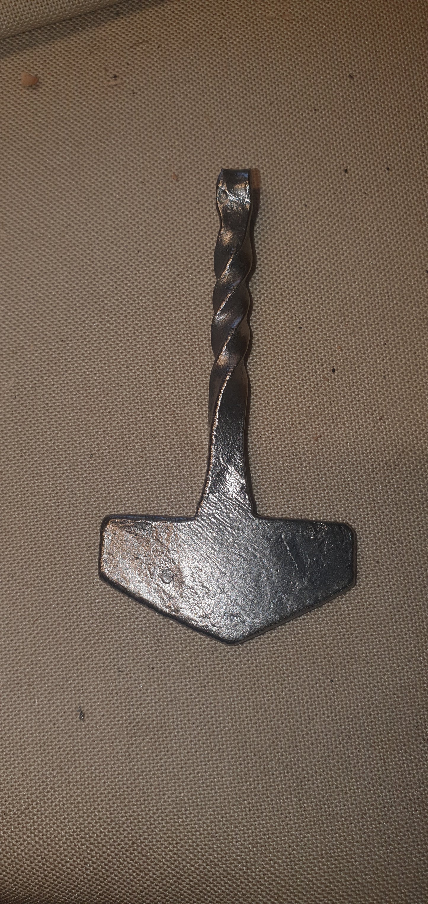 Mjølnir amulet